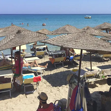 Amareclub Baia Dei Turchi - Adults Only מלון