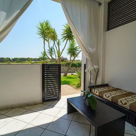 Amareclub Baia Dei Turchi - Adults Only