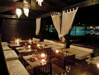 מלון Amareclub Baia Dei Turchi - Adults Only 4*