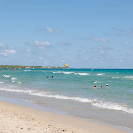 מלון Baia Dei Turchi (adults Only) 4*
