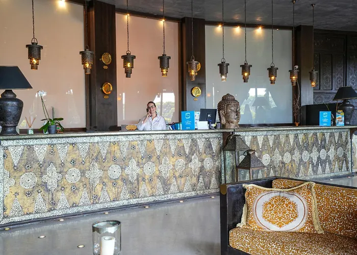 فندق Baia Dei Turchi (adults Only) 4*